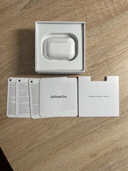 AirPods pro 2 - 4