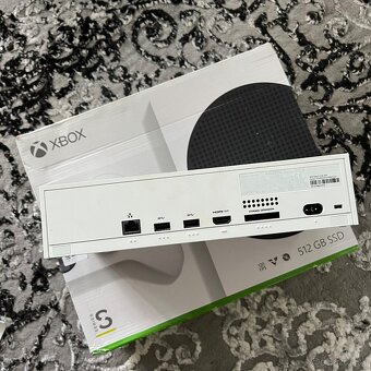 Xbox Series S - 512 GB SSD + príslušenstvo - 4