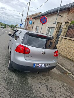 Predam wolsvagen golf 5 - 4
