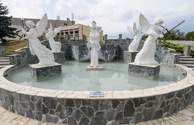 STAVEBNÝ POZEMOK KOZÁROVCE 37500 EUR - 4