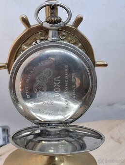 Predám veľké starožitné vreckové hodinky DOXA Antimagnetique - 4