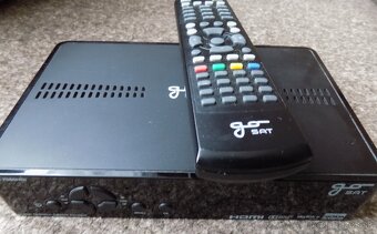 satelitný prijímač gosat 7060HDI - 4