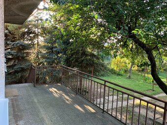 Predáme dom v krásnom prostredí centra Serede - 4