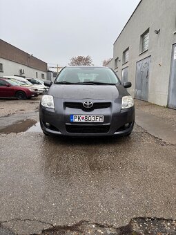 Toyota Auris 1.6 benzín 91kw - 4