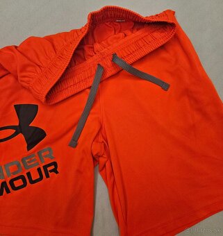 Tricka+ nohavice Under Armour vel.M-146/152 - 4