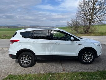 Ford Kuga 4x4 2,0 TDCi Titanium AWD A/T 120 Kw - 4