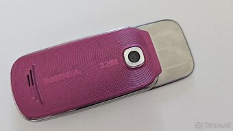Nokia 7230. - 4