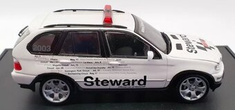 BMW X5 safety car - 4