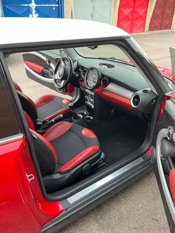 Mini Cooper R56 1.6 88kw - 4