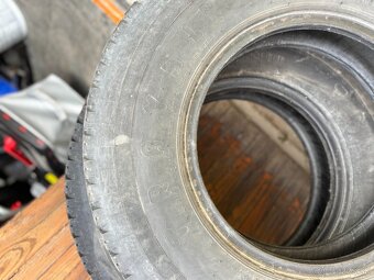 Pneu. 7.50 r16 121/120 j - 4