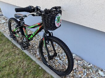 Rezervovaný - CTM 20” – TOP stav, svetlá, prilba, zámok - 4