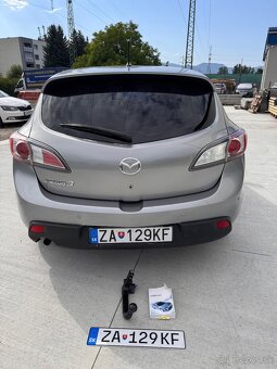 Mazda 3 1.6 benzín 2010 77kw Hatchback - 4