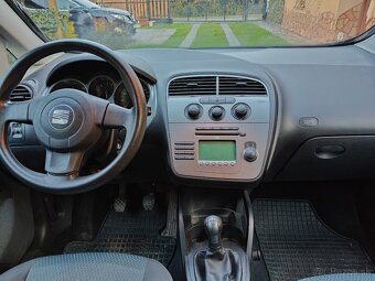 Seat Altea XL 1.6i benzín - 4