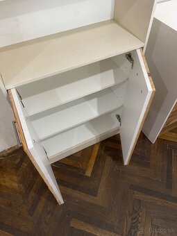 Skrinka z kartáčovaného dreva - 4