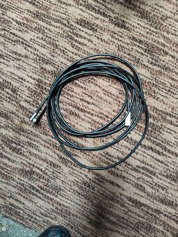 Predám Meta Quest 2 + Kiwi kábel grátis - 4