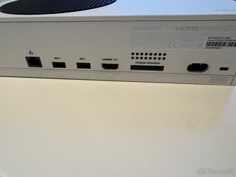 Predám XBox series S 500GB - 4