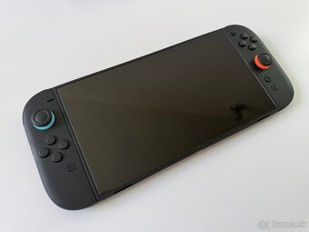 PREDAM/ VYMENIM NINTENDO SWITCH 2 + HRY + PRO CONTROLLER - 4
