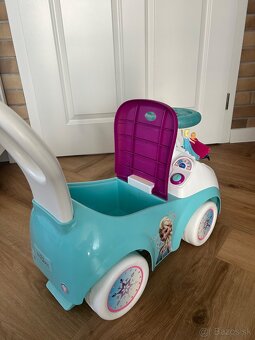 Predám odrážadlo Disney Frozen - 4