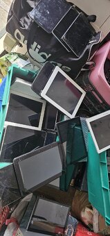 Tablety na nahradne diely. - 4