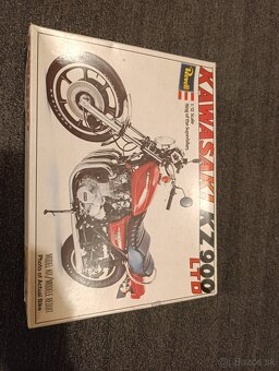 REVELL - Kawasaki KZ-900 LTD - 4