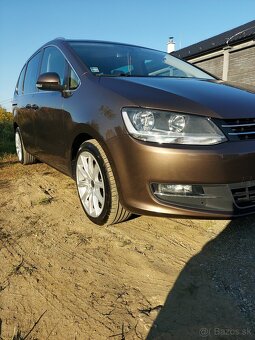 Volkswagen Sharan 2,0TDI Highline - 4