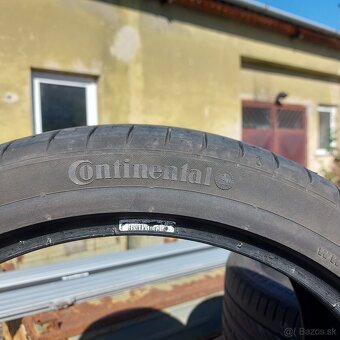 225/40R18 - 4