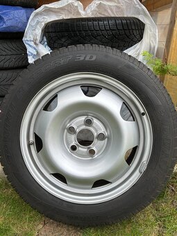5x120, 215/60R7 C Zimné Pneumatiky a disky Dunlop na T6 - 4