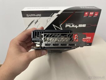 Predám grafickú kartu AMD Radeon RX 6800 XT Sapphire 16GB - 4