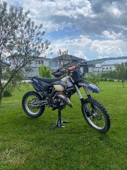 Ktm - 4