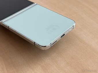 Samsung Galaxy Z Flip 5 12GB / 512GB Mint - 4