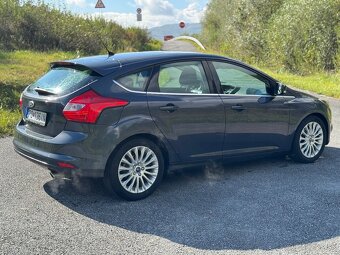Ford Focus 1.6 2011 - 4