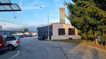 Zastavané plochy-pozemky a stavby - 4