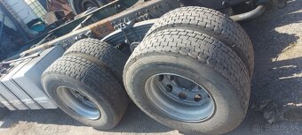 nákladné vozidlo Volvo 330 FM - 4