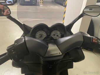 Aprilia Atlantic 300 - 4