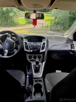 FORD FOCUS - 4