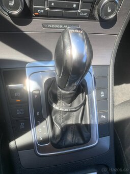 Volkswagen Passat B7 CR 2.0 DSG - 4