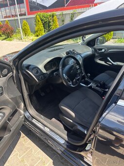 Predám ford Mondeo - 4
