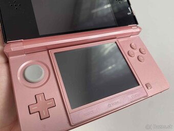 Nintendo 3DS Pink + 64gb - 4