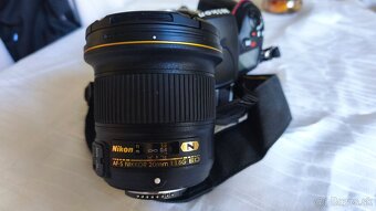 Nikon D610 + Nikkor AF-S 20mm f/1.8G ED - 4