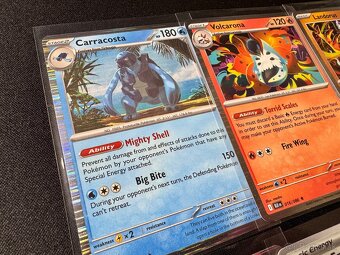 Pokemón MEGA balík D: 100ks kariet v obaloch s EX a darček - 4