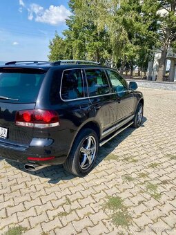 Volkswagen Touareg - 4