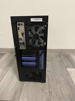 Intel i7-12700KF, 16GB, RTX 3060 Ti,500gb  NvMe - 4