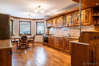 Rodinný dom s bazénom, relax zónou neďaleko Šíravy - 4