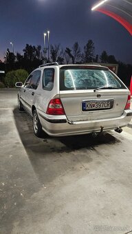 Honda Civic 1.4 benzin - 4