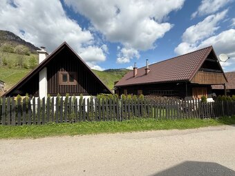 Chalupa vedená ako rodinný dom | 660 m2 pozemku | Garáž - 4