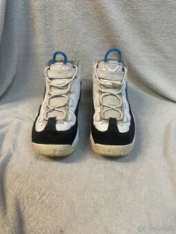NIKE AIR MAX UPTEMPO '95 - 4