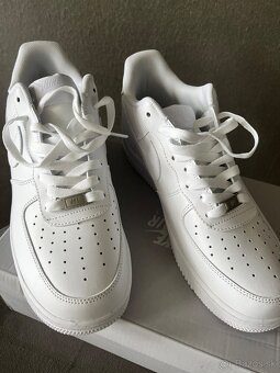 Nike Air Force 1 - 4