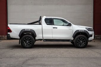 Toyota Hilux Extra Cab 2.8 D-4D Invincible 4x4 - ZÁRUKA - 4