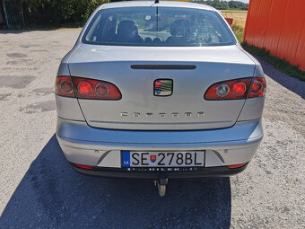 Seat Cordoba 1.4i - 4