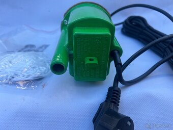Vibračné čerpadlo ponorné membránové 600W - 4